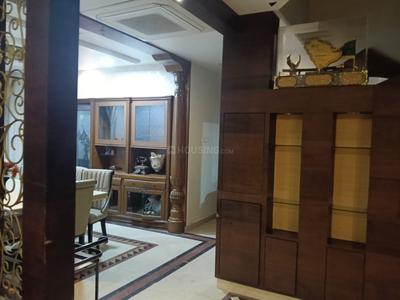 Bedroom Image of 6000 Sq.ft 5 BHK Independent House for rent in Adyar Chennai for Rs. 200000