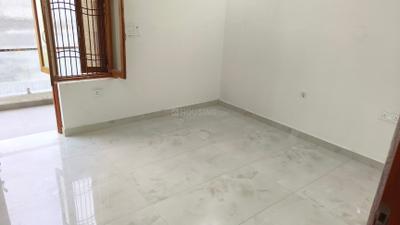Bedroom Image of 2000 Sq.ft 5 BHK Duplex for sale in Modipuram Meerut for Rs. 8500000
