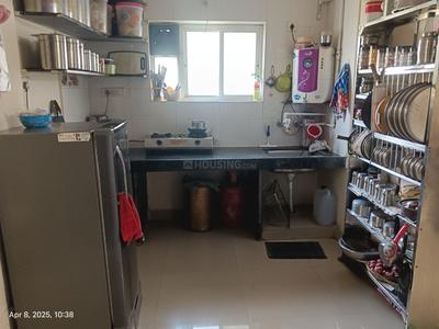 Kitchen Image of 725 Sq.ft 2 BHK Apartment / Flat for rent in Mangadewadi Pune for Rs. 12000
