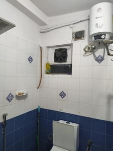 Bathroom Image of 2600 Sq.ft 3 BHK Apartment / Flat for rent in Khairatabad Hyderabad for Rs. 48000