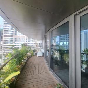 Balcony Image of 2800 Sq.ft 3 BHK Apartment / Flat for sale in Lodha World Crest, Lower Parel Mumbai for Rs. 160000000