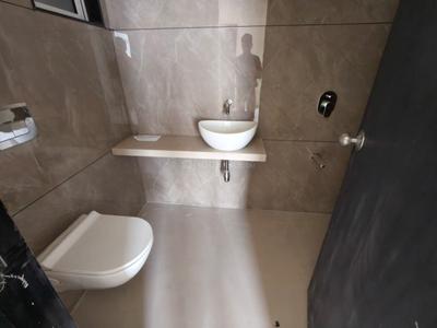 Bathroom Image of 900 Sq.ft 2 BHK Apartment / Flat for rent in Malhar 24 East, Sanpada Navi Mumbai for Rs. 65000
