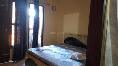 Bedroom Image of 800 Sq.ft 2 BHK Builder Floor for rent in Sector 105 Gurgaon for Rs. 25000