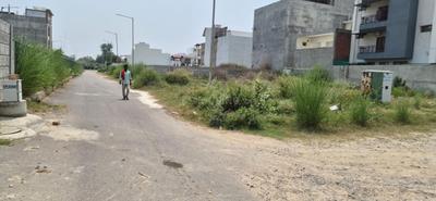 Image of 2610 Sq.ft Residential Plot / Land for sale in Sushant Golf City, Lucknow for Rs. 22500000