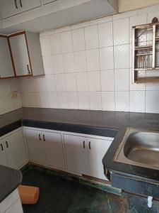 Kitchen Image of 1350 Sq.ft 2 BHK Builder Floor for rent in Sector 40 Noida for Rs. 30000