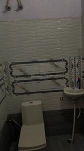 Bathroom Image of 150 Sq.ft 1 BHK Duplex for rent in Jhotwara Jaipur for Rs. 4500