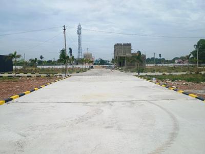 Image of 650 Sq.ft Residential Plot / Land for sale in Red Hills, Chennai for Rs. 3055000