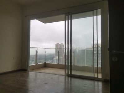 Bedroom Image of 3400 Sq.ft 5 BHK Apartment / Flat for sale in L And T Crescent Bay, Parel Mumbai for Rs. 150000000