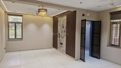 Living Room Image of 1100 Sq.ft 2 BHK Apartment / Flat for sale in DDA SFS Flats Pocket 1 Bhartiya Apartment, Sector 9 Dwarka New Delhi for Rs. 24000000