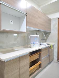 Kitchen Image of 1500 Sq.ft 2 BHK Apartment / Flat for rent in DDA Sector C Pocket 6, Vasant Kunj New Delhi for Rs. 65000