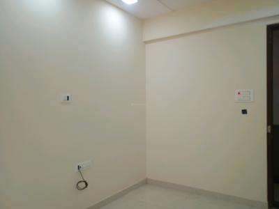 Living Room Image of 777 Sq.ft 1.5 BHK Apartment / Flat for rent in Runwal Gardens, Dombivli East Thane for Rs. 15000
