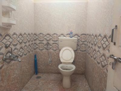 Bathroom Image of 1100 Sq.ft 1 BHK Builder Floor for rent in Horamavu Bengaluru for Rs. 16000