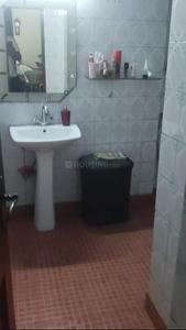 Bathroom Image of 2000 Sq.ft 3 BHK Apartment / Flat for sale in Munirka New Delhi for Rs. 42000000