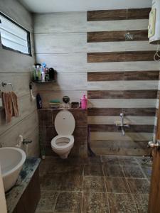 Bathroom Image of 1920 Sq.ft 4 BHK Villa for sale in Vinayak Woodscape, Bill Vadodara for Rs. 9000000