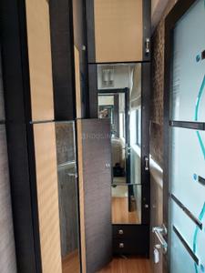 Image of 1050 Sq.ft 2 BHK Apartment / Flat for rent in Cumballa Hill, Mumbai for Rs. 250000