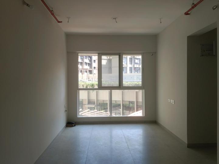 Dosti oro67 kandivali west Main Image 1