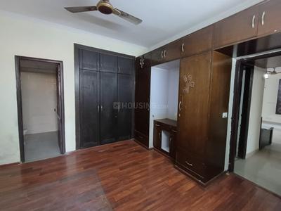 Bedroom Image of 1250 Sq.ft 3 BHK Apartment / Flat for sale in Amrapali Silicon City, Sector 76 Noida for Rs. 14500000