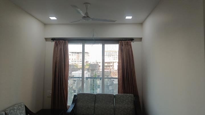 Kingston Complex Living Room 1