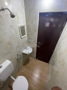 Bathroom Image of 1100 Sq.ft 2 BHK Builder Floor for rent in Thousand Lights Chennai for Rs. 44500