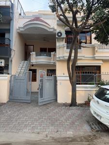 6 BHK Independent House