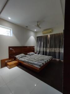 Bedroom Image of 1200 Sq.ft 3 BHK Apartment / Flat for sale in Raheja Exotica, Madh Mumbai for Rs. 33000000