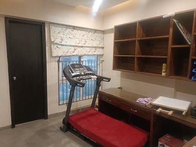 Bedroom Image of 3115 Sq.ft 4.5 BHK Apartment / Flat for rent in Janta Falcon View, JLPL Industrial Area Mohali for Rs. 110000
