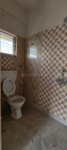 Bathroom Image of 1022 Sq.ft 2 BHK Apartment / Flat for sale in Behala Chowrasta Kolkata for Rs. 3500000