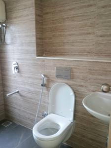 Common Bathroom Image of 880 Sq.ft 2 BHK Apartment / Flat for rent in Lodha Palava Premier, Dombivli East Thane for Rs. 17000