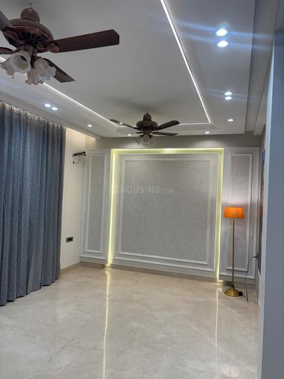 BPTP Astaire Garden Floors Main Image 1