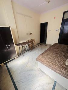 Bedroom Image of 513 Sq.ft 2 BHK Builder Floor for sale in Patel Nagar New Delhi for Rs. 5250000