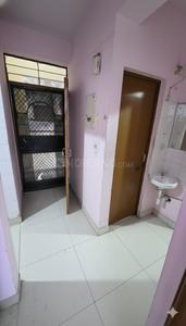 Bathroom Image of 484 Sq.ft 1 BHK Apartment / Flat for sale in Paradise Apartments, Sector 18 Rohini New Delhi for Rs. 5500000