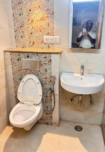 Image of 1700 Sq.ft 3 BHK Duplex for sale in DDA Sector C Pocket 6, Vasant Kunj, New Delhi for Rs. 45000000
