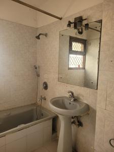 Bathroom Image of 2500 Sq.ft 4 BHK Builder Floor for sale in Vasant Vihar New Delhi for Rs. 110000000