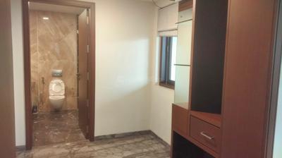 Bedroom Image of 6000 Sq.ft 5 BHK Independent House for sale in Uthandi Chennai for Rs. 160000000