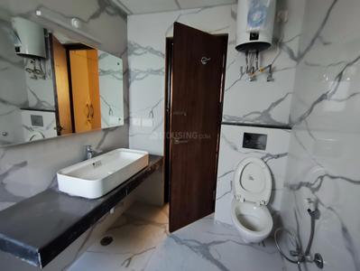 Image of 2400 Sq.ft 4 BHK Apartment / Flat for rent in Rishita Manhattan, Gomti Nagar Extension, Lucknow for Rs. 55000