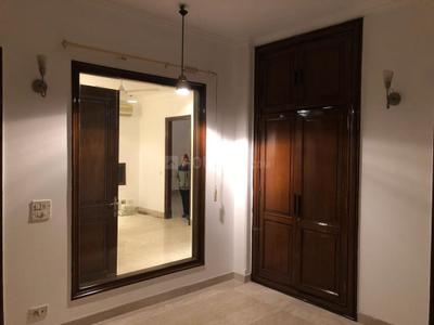Bedroom Image of 3600 Sq.ft 4 BHK Builder Floor for rent in Vasant Enclave, Vasant Vihar New Delhi for Rs. 300000