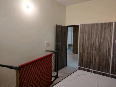Bedroom Image of 1200 Sq.ft 2 BHK Builder Floor for rent in Sector 46 Gurgaon for Rs. 50000
