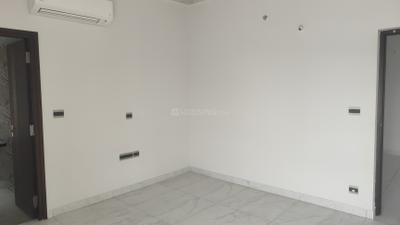 Bedroom Image of 3000 Sq.ft 3.5 BHK Apartment / Flat for sale in Sumadhura The Olympus, Financial District Hyderabad for Rs. 36000000