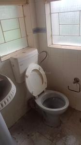 Image of 1050 Sq.ft 3 BHK Apartment / Flat for sale in Sadbhavna Apartment, Mayur Vihar Phase 1, New Delhi for Rs. 24500000
