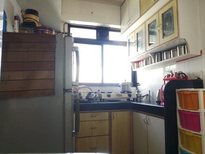 Kitchen Image of 500 Sq.ft 1 BHK Apartment / Flat for rent in Kandivali West Mumbai for Rs. 32000