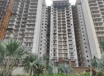 Image of 1450 Sq.ft 3 BHK Apartment / Flat for sale in Omaxe Grand Omaxe, Gomti Nagar, Lucknow for Rs. 9000000