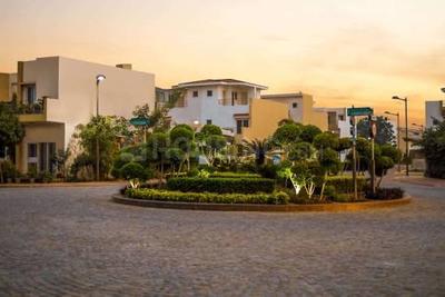 Image of 1800 Sq.ft 3 BHK Villa for rent in Paramount Golfforeste Villas, Surajpur, Greater Noida for Rs. 27000