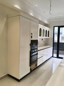 Kitchen Image of 3100 Sq.ft 4 BHK Builder Floor for sale in Creative Ultra Luxurious Builder Floor 3, Sector 45 Gurgaon for Rs. 41000000