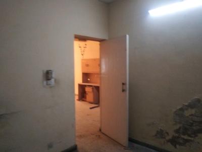 Bedroom Image of 1100 Sq.ft 2 BHK Apartment / Flat for sale in Paschim Vihar New Delhi for Rs. 16500000