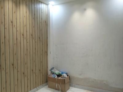 Bedroom Image of 510 Sq.ft 2 BHK Builder Floor for rent in Shastri Nagar New Delhi for Rs. 18500