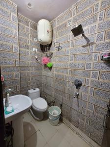 Bathroom Image of 669 Sq.ft 3 BHK Builder Floor for sale in Anandam Apartment, Uttam Nagar New Delhi for Rs. 4000000