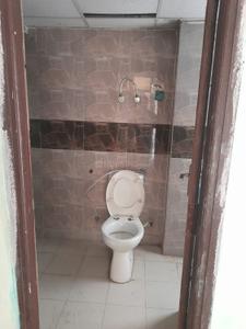 Image of 890 Sq.ft 2 BHK Apartment / Flat for rent in Phase 2, Noida for Rs. 17000