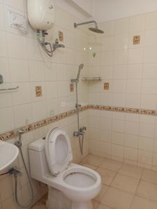 Bathroom Image of 1820 Sq.ft 3 BHK Apartment / Flat for sale in Goyal Orchid Park, Ramdev Nagar Ahmedabad for Rs. 16800000
