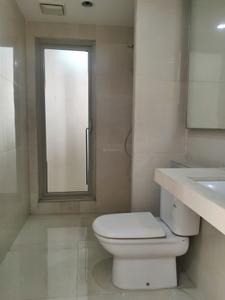 Common Bathroom Image of 850 Sq.ft 2 BHK Apartment / Flat for sale in Raunak Unnathi Woods, Kasarvadavali Thane for Rs. 9500000