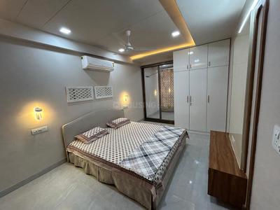 Bedroom Image of 1750 Sq.ft 4 BHK Apartment / Flat for rent in Parth Elegance, Jagatpura Jaipur for Rs. 40000
